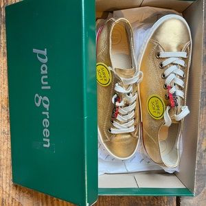 NWT Paul Green Carly Sneaker